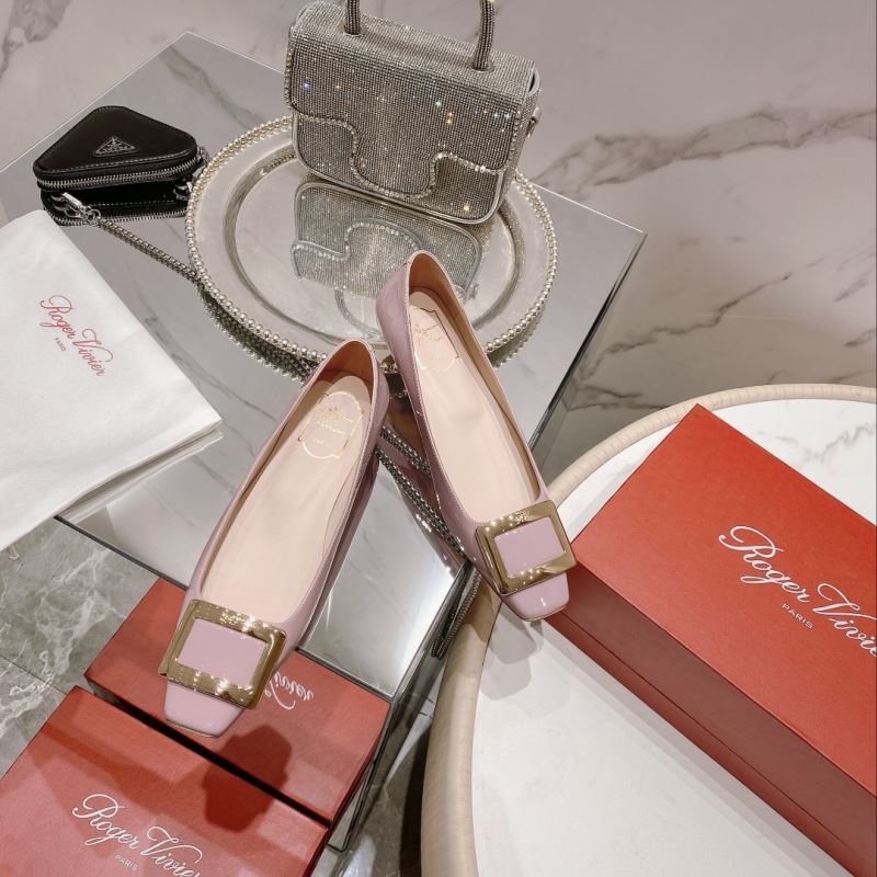 Roger Vivier flat shoes